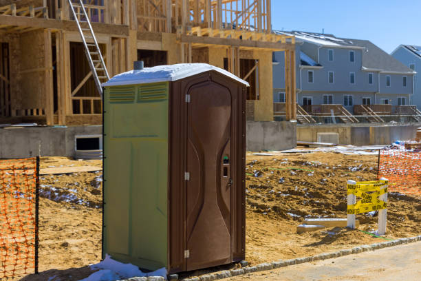 Portable Toilet Options We Offer in Bayside Gardens, OR